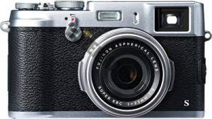 Fujifilm FinePix X100 Mirrorless Camera